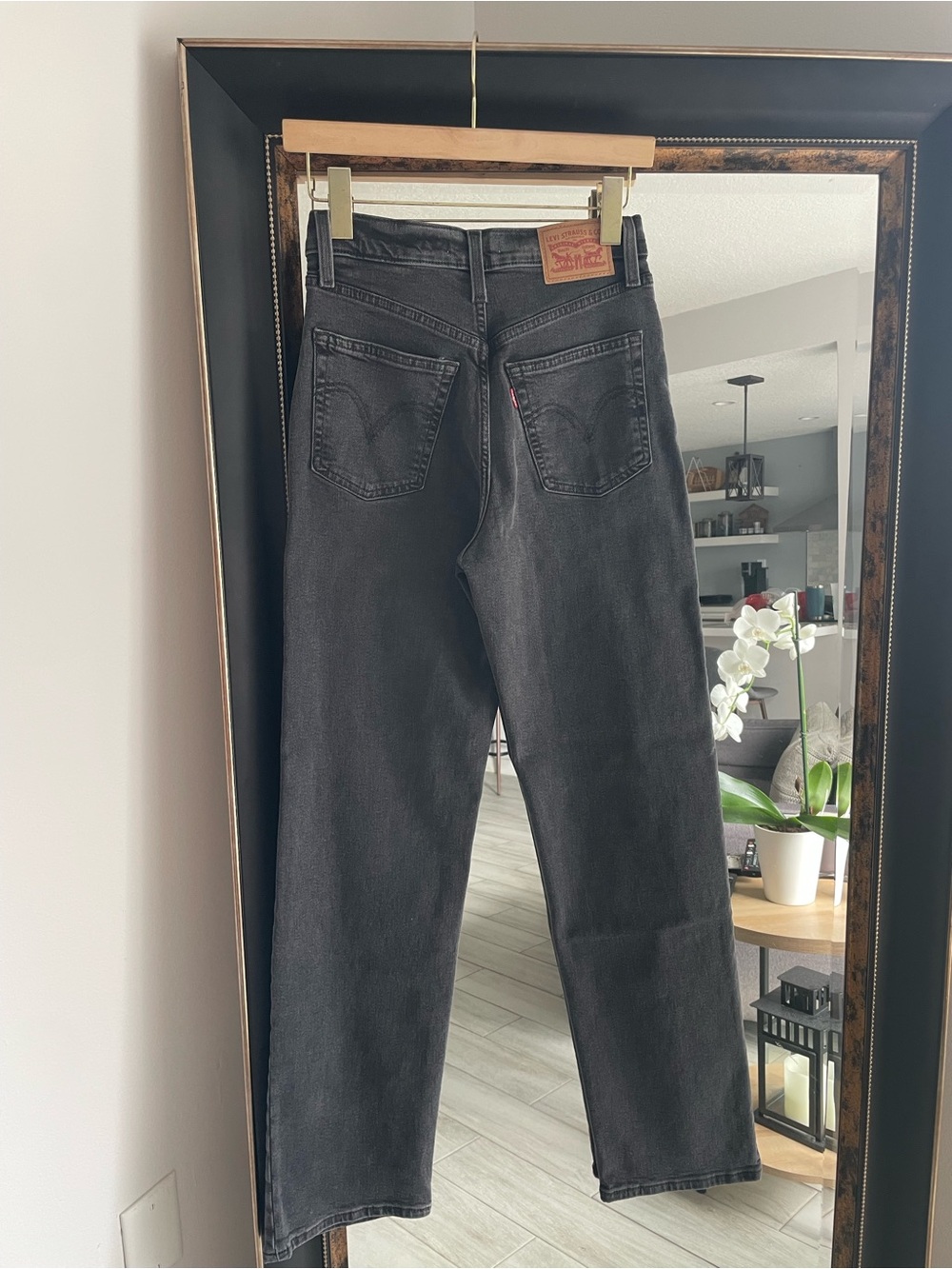 Levi's Ribcage Straight Leg Jeans - Charcoal Black - Picture 5 of 5